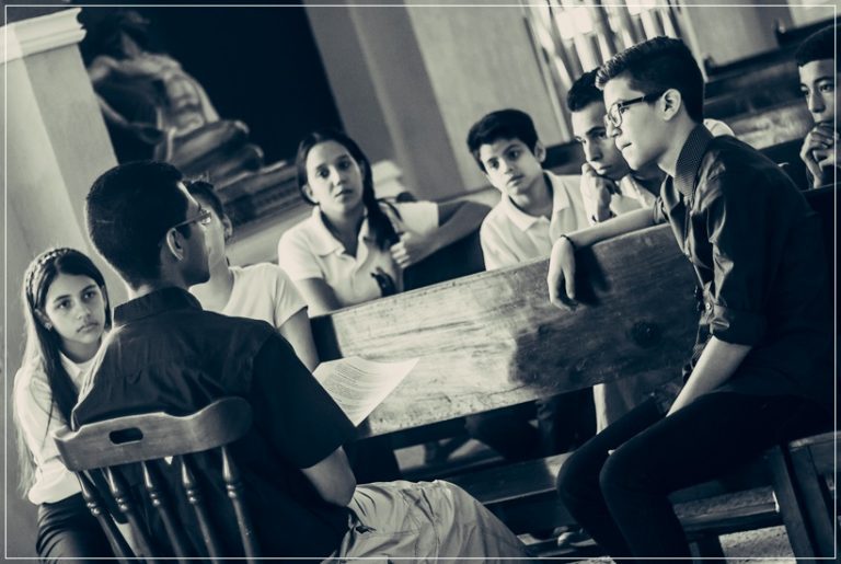 Lee más sobre el artículo Catequesis casera y virtual