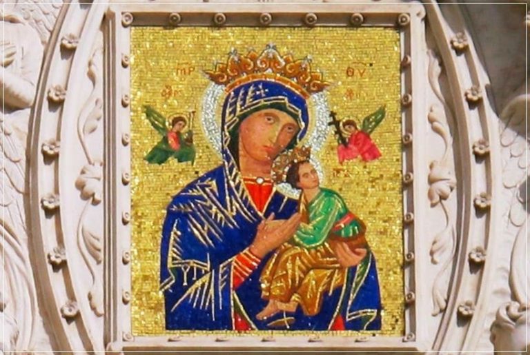 Lee más sobre el artículo El Rosario sin fronteras, promovido por el Papa para este mes de mayo